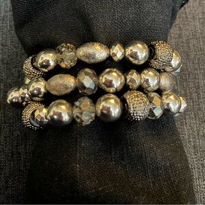 Stackable silver tone beaded sparkly stretch bracelets